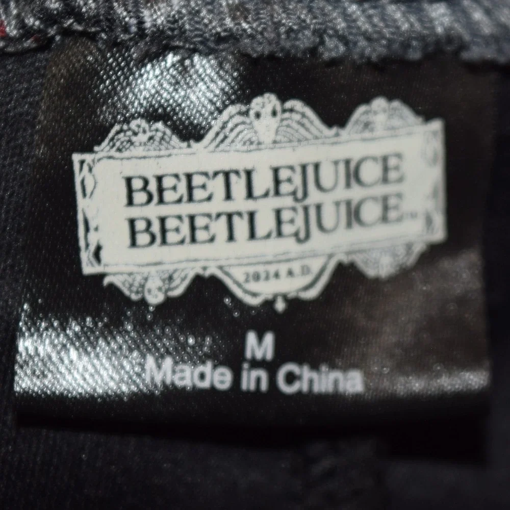 Beetlejuice Pleated Mini Skirt Women Medium Grey Red Plaid Beetle Goth‎
